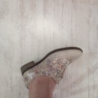 Обувки марка Мартини, снимка 6 - Дамски ежедневни обувки - 42208626