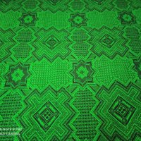 Тънък вълнен килим - Неупотребяван, снимка 1 - Килими - 39569911