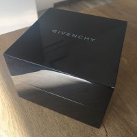Оригинална кутия за часовник Givenchy, снимка 4 - Други - 42982835