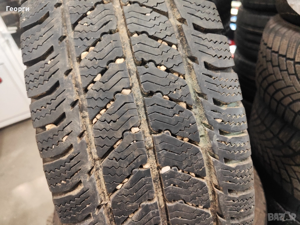 2бр.зимни гуми 235/65/16C Semperit, снимка 1