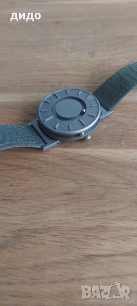 Часовник eone the bradley, снимка 1