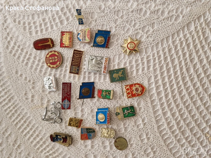 Стари значки, снимка 1