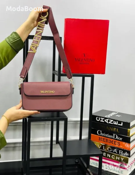 Valentino дамски чанти Различни цветове , снимка 1