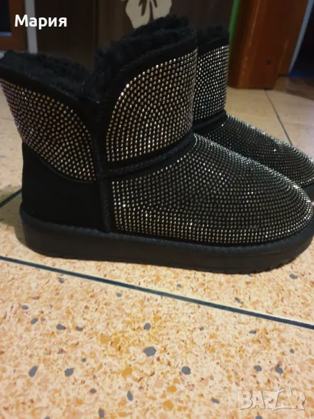Боти тип UGG с камъни, снимка 1
