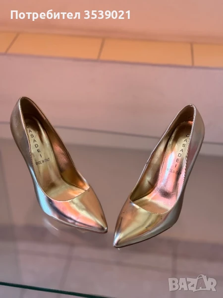 Чисто нови обувки Casadei размер 38 цена 200 лв, снимка 1