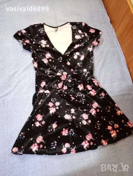 Дамска рокличка , снимка 1