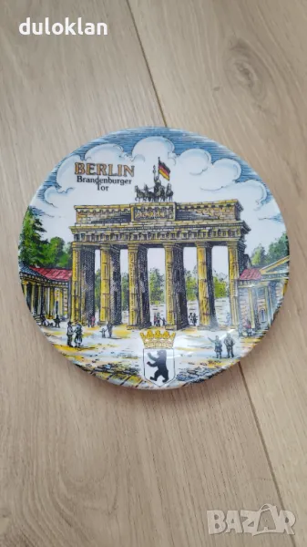 Красива чиния от Берлин-Германия., снимка 1