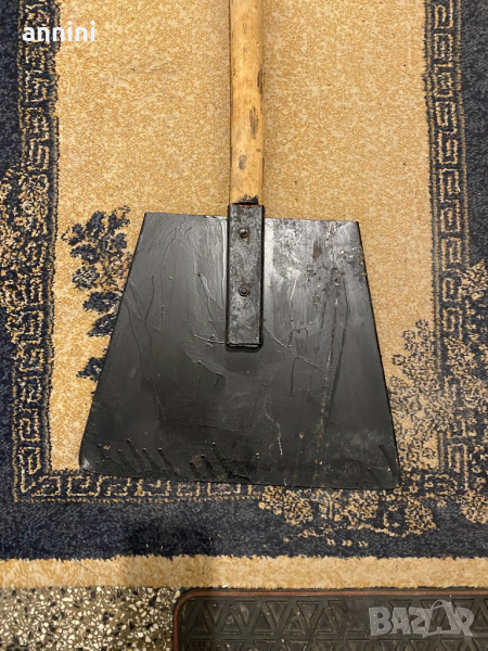 лопата метал букова дръжка  раз 25/37, снимка 1