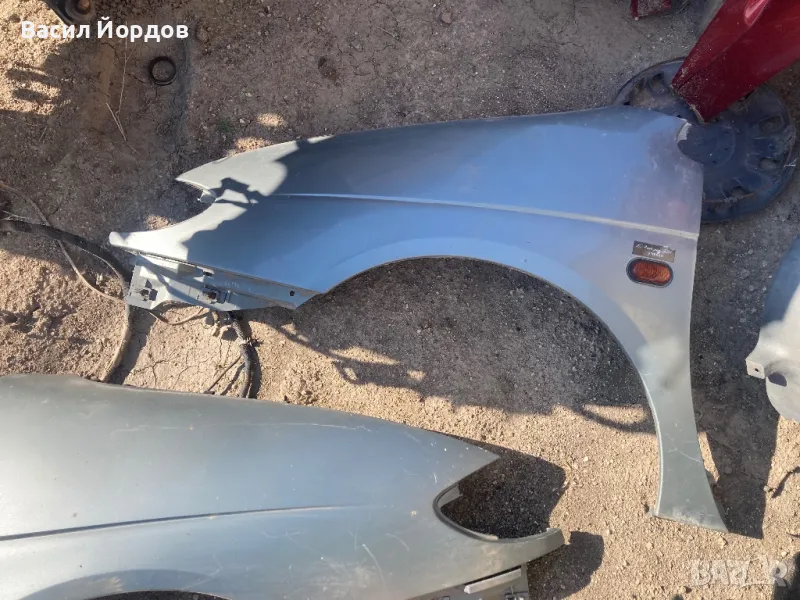 Ляв и Десен Калник за Рено Меган Сциник / Renault Megan Scinic / Преден Калник Рено Синик, снимка 1