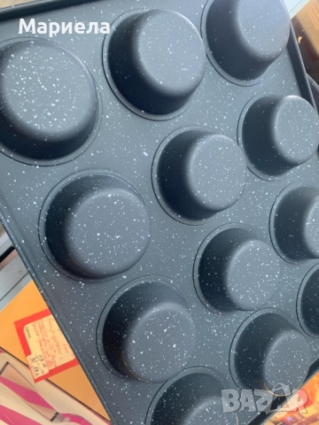 Комплект за сладкиши Bergner Незалепващо покритие , Сладкарски тави за мъфини и блатове, снимка 6 - Съдове за готвене - 51532142