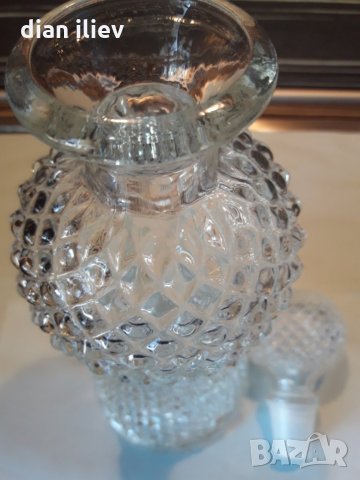 Стара кристална гарафа, снимка 6 - Антикварни и старинни предмети - 27316216