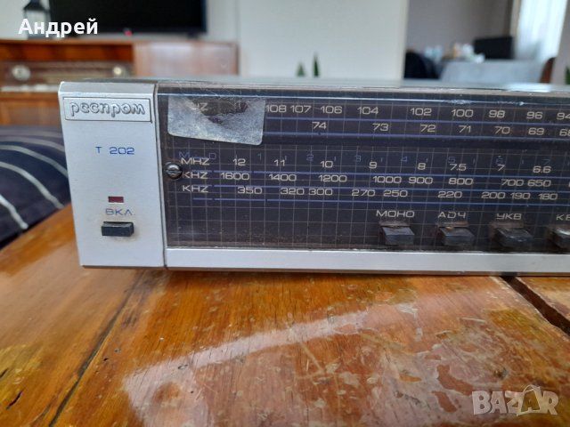 Стар тунер,радио Респром Т 202, снимка 2 - Антикварни и старинни предмети - 43156407