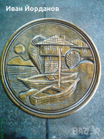 колекция дърворезби