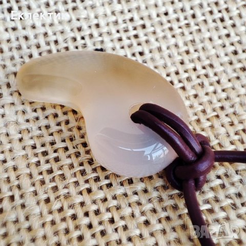 Магатама амулети, снимка 9 - Колиета, медальони, синджири - 43097136