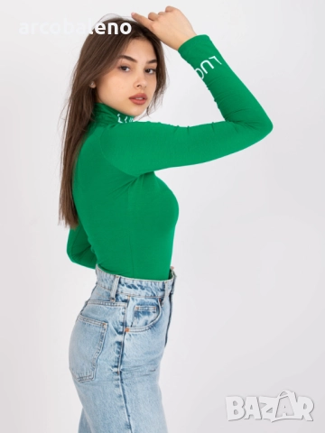 Дамска вталена блуза с надписи Yarina, 2цвята , снимка 5 - Блузи с дълъг ръкав и пуловери - 52372701