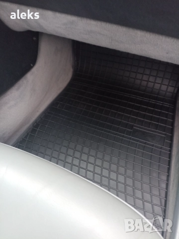 W140 гумени стелки s280, s320, s500, s600, снимка 4 - Аксесоари и консумативи - 51975342