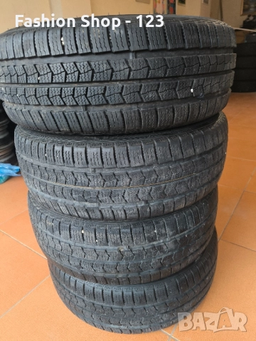 Зимни гуми NEXEN 215 60 16 (C) Дот-22г , снимка 2 - Гуми и джанти - 51988975