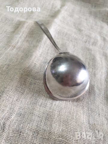 Малък черпак за сос WMF, снимка 4 - Прибори за хранене, готвене и сервиране - 43998651