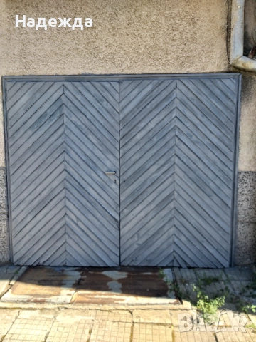 ПРОДАВА СЕ МНОГОСТАЕН АПАРТАМЕНТ В ГРАД КАРЛОВО