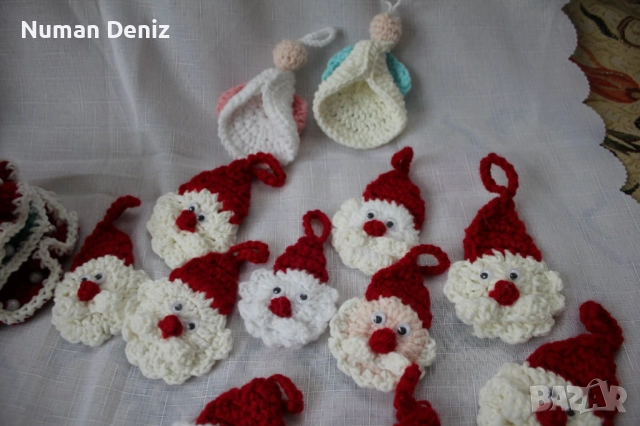 Коледна украса за елха (плетена); коледни подаръци