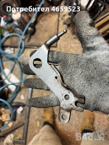 Планка за двигател на Мерцедес Mercedes 2.2Cdi само за 10лв. A6512231641, снимка 2 - Части - 52544074