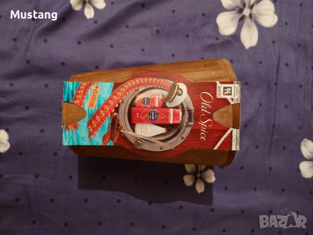 Подаръчен комплект Old Spice в дървена кутия, снимка 3 - Комплекти и лотове - 52643659