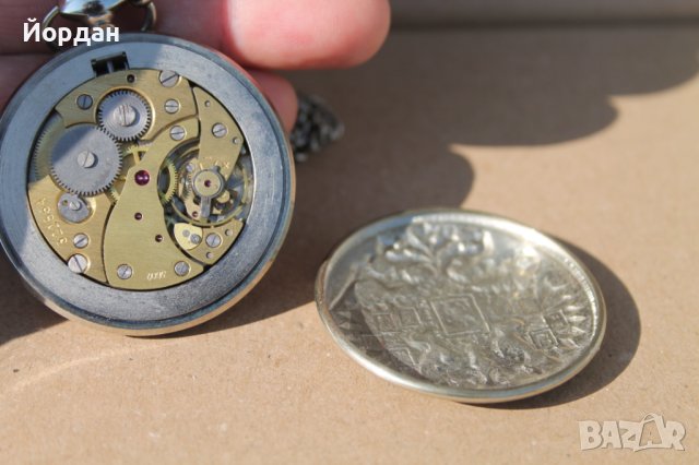 СССР джобен часовник ''Молния'' 1996 г. /300 години Руски флот/, снимка 12 - Антикварни и старинни предмети - 40877063
