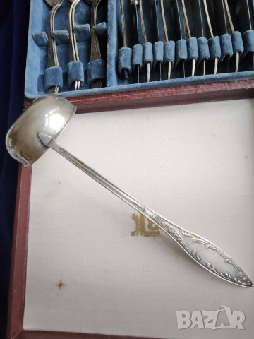 прибори посребрени от мелхиор, нови, к-т 18 бр., красиви мод."Пламя, СССР + чаени лъжички + черпак, снимка 5 - Прибори за хранене, готвене и сервиране - 48875665
