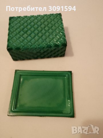 Бохемска стъклена малахитова кутия, снимка 5 - Антикварни и старинни предмети - 44052222
