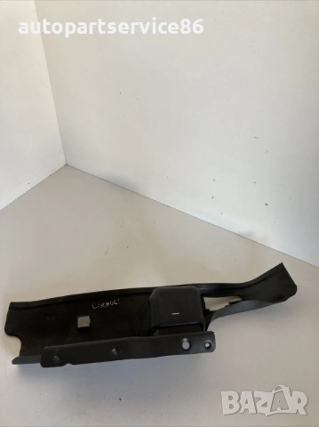 Уплътнение на радиатора за въздух за Jeep Cherokee 3.7 (2005) 52079766AD, снимка 3 - Части - 53568922