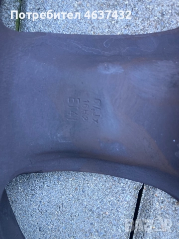 Оригинални железни джанти Рено 5/114,3 16, снимка 5 - Гуми и джанти - 52522232