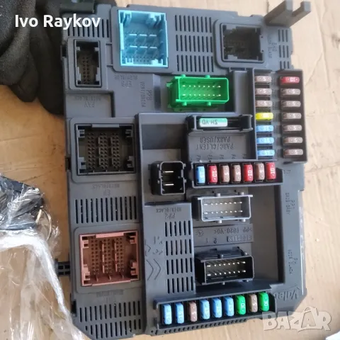 BSI модул Peugeot 308 1.6 HDI 90 конски сили 9663798180, снимка 4 - Части - 47550112