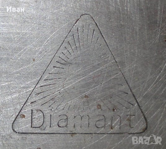 Продавам немска плетачна машина Diamant(Машина за плетене Диамант), снимка 2 - Антикварни и старинни предмети - 32802970