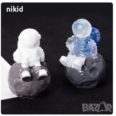 3d Космонавт Астронавт на кълбо силиконов молд форма фондан гипс смола шоколад свещ декор