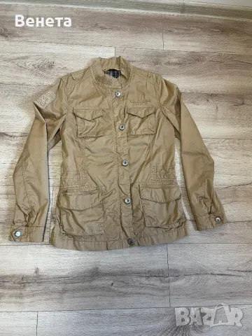 Дамско пролетно яке NAPAPIJRI.