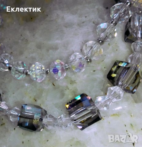 Кристални гривни, снимка 13 - Гривни - 35637595