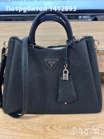 Дамска чанта Guess, снимка 2 - Чанти - 52521736
