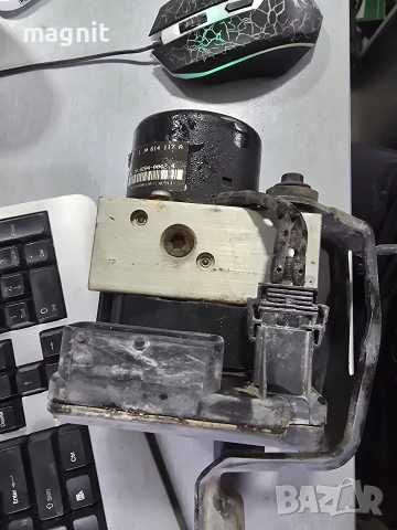 1J0907379 / 1J0614217A ABS Помпа Audi Vw, снимка 2 - Части - 53230943