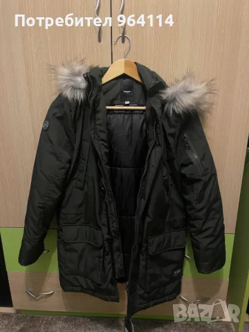Зимна парка, снимка 2 - Детски якета и елеци - 48030947