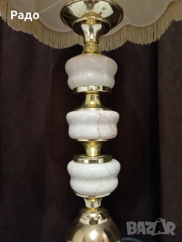 Голяма старинна красива лампа, снимка 3 - Настолни лампи - 43972944
