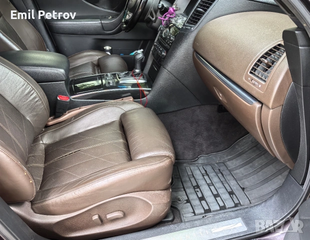 Infiniti FX30 D, снимка 3 - Автомобили и джипове - 53422829