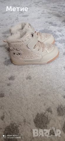 Детски боти, снимка 2 - Детски боти и ботуши - 52798793