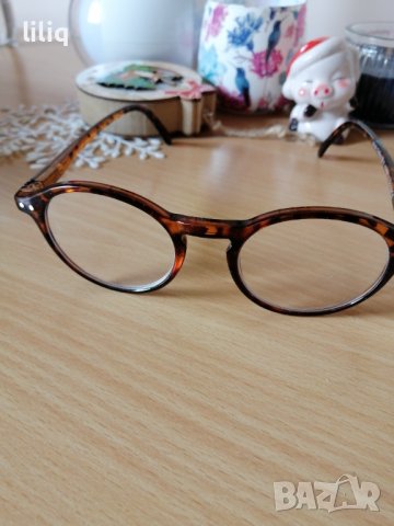 Страхотни нови очила , снимка 4 - Слънчеви и диоптрични очила - 43602037
