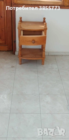 Нощни шкафчета, снимка 2 - Шкафове - 52262124