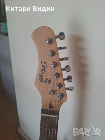 Продавам електрическа китара Stagg LH SSH за лява ръка, снимка 3 - Китари - 50938461