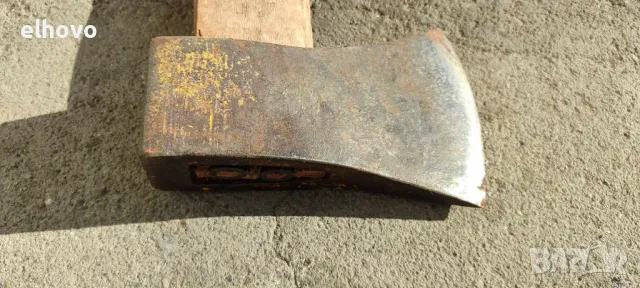 Брадва, топор, снимка 2 - Антикварни и старинни предмети - 47860293