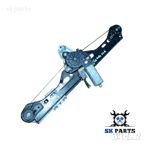 Стъклоповдигач заден десен за Mercedes w203 / Мерцедес седан, снимка 2 - Части - 51893805