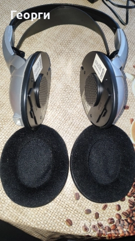 Безжични слушалки TCM със зарядна станция - идеално работещи, обхват до 10 метра., снимка 4 - Слушалки и портативни колонки - 51968419