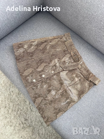Еко кожа змия пола Zara M, снимка 8 - Поли - 51813376