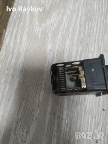 Реостат вентилатор парно опел зафира А opel zafira A , 90559834, снимка 2 - Части - 51989063